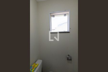 Lavabo de casa de condomínio à venda com 3 quartos, 150m² em Vila Pedra Branca, São Paulo