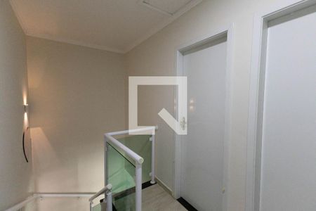 Hall de casa de condomínio à venda com 3 quartos, 150m² em Vila Pedra Branca, São Paulo