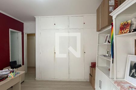 Suite 1 de apartamento para alugar com 4 quartos, 220m² em Gonzaga, Santos