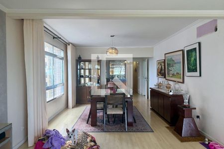 Sala de apartamento para alugar com 4 quartos, 220m² em Gonzaga, Santos