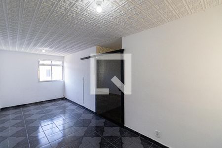 Sala de casa para alugar com 2 quartos, 57m² em Conjunto Residencial José Bonifácio, São Paulo