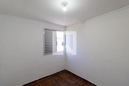 Quarto 1 de casa para alugar com 2 quartos, 57m² em Conjunto Residencial José Bonifácio, São Paulo