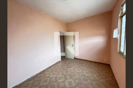 Quarto de casa para alugar com 1 quarto, 38m² em Pavuna, Nilópolis
