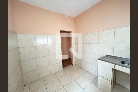 Cozinha de casa para alugar com 1 quarto, 38m² em Pavuna, Nilópolis