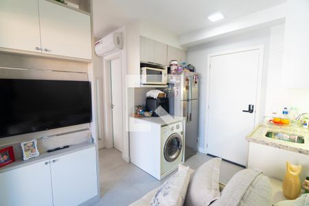 Sala/Cozinha de kitnet/studio para alugar com 1 quarto, 28m² em Chácara Inglesa, São Paulo