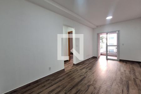 Sala  de apartamento para alugar com 2 quartos, 65m² em Campestre, Santo André