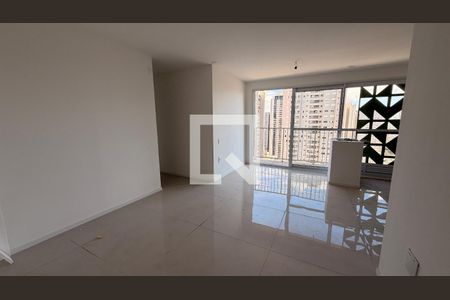 Sala de apartamento à venda com 2 quartos, 62m² em Setor Bueno, Goiânia
