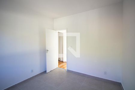 Quarto 1 de apartamento para alugar com 2 quartos, 70m² em Covanca, São Gonçalo