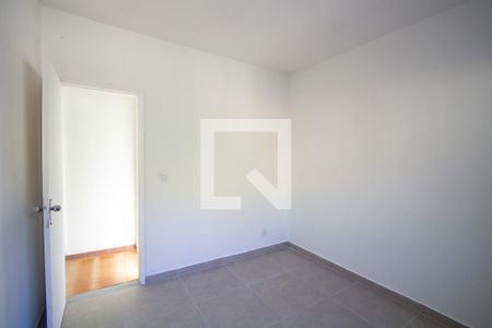 Quarto 1 de apartamento para alugar com 2 quartos, 70m² em Covanca, São Gonçalo