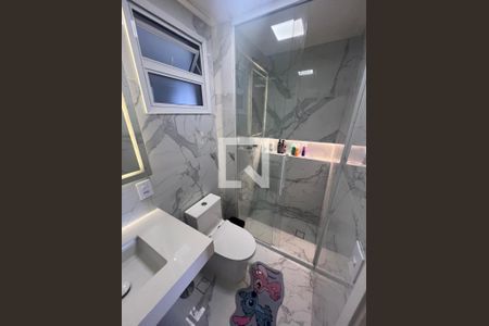 Banheiro de apartamento à venda com 3 quartos, 75m² em Centro, Guarulhos
