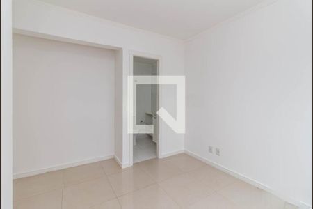 Quarto 1 de apartamento para alugar com 3 quartos, 65m² em Vila Ipiranga, Porto Alegre