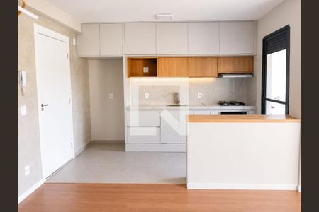Cozinha de apartamento para alugar com 2 quartos, 59m² em Votupoca, Barueri