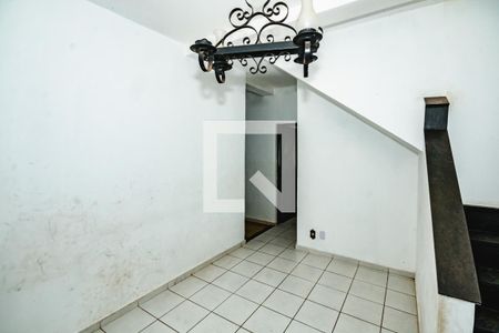 Sala de casa para alugar com 4 quartos, 200m² em Etelvina Carneiro, Belo Horizonte