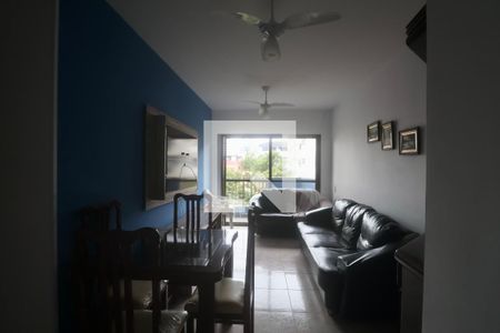 Sala de apartamento para alugar com 2 quartos, 80m² em Vila Julia, Guarujá