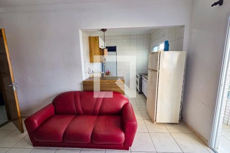Sala de apartamento para alugar com 1 quarto, 45m² em Nova Mirim, Praia Grande