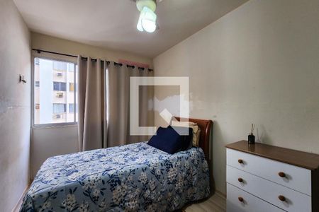 Quarto 1 de apartamento para alugar com 3 quartos, 65m² em Grajaú, Rio de Janeiro