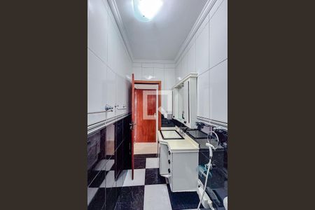 Banheiro da Suíte 1 de casa para alugar com 3 quartos, 308m² em Vila Sao Geraldo, São Paulo