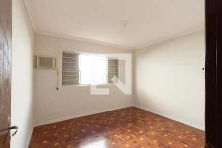 Casa para alugar com 5 quartos, 245m² em Jardim Santa Rosália, Sorocaba