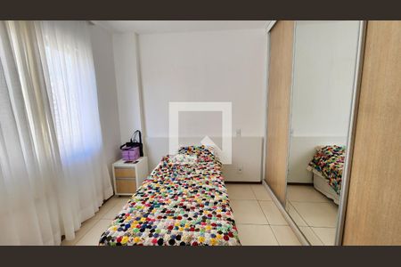 Quarto 1 de apartamento para alugar com 2 quartos, 75m² em Pituba, Salvador