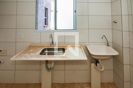 Cozinha/Área de serviço de apartamento para alugar com 2 quartos, 45m² em Felixlândia (justinópolis), Ribeirão das Neves