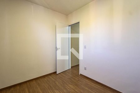 Quarto 1 de apartamento para alugar com 2 quartos, 44m² em Estoril, Belo Horizonte