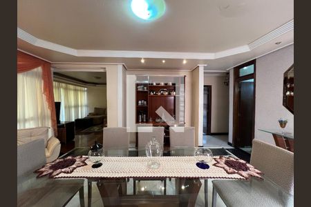 Sala 2 de casa para alugar com 7 quartos, 514m² em Castelo, Belo Horizonte