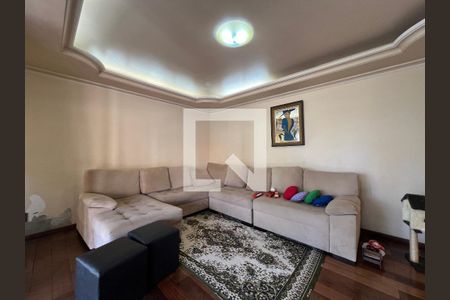 Sala 1 de casa para alugar com 7 quartos, 514m² em Castelo, Belo Horizonte