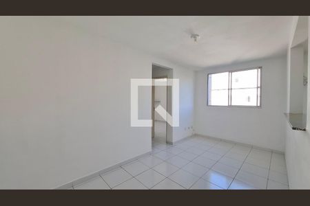 Sala de apartamento à venda com 2 quartos, 47m² em Parque Sao Vicente, Santo André