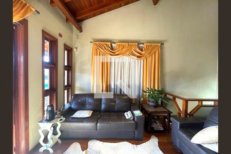 Casa à venda com 3 quartos, 213m² em Scharlau, São Leopoldo