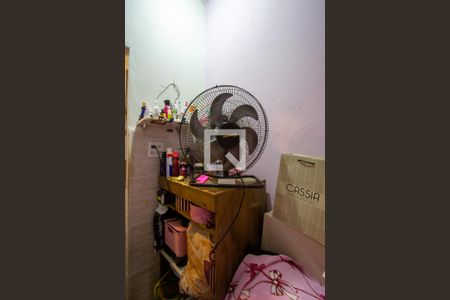 Quarto 2 de casa para alugar com 2 quartos, 120m² em Porto Novo, São Gonçalo