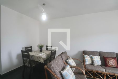Sala de apartamento para alugar com 2 quartos, 97m² em Jardim Las Palmas, Guarujá
