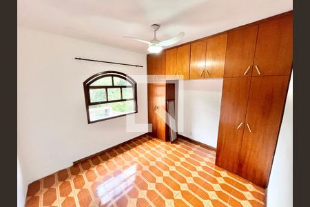Quarto 1 de casa para alugar com 2 quartos, 120m² em Jardim Peri, São Paulo