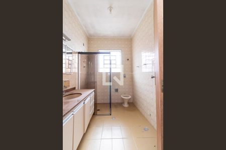 Banheiro 1 de casa à venda com 4 quartos, 325m² em Vila Ré, São Paulo