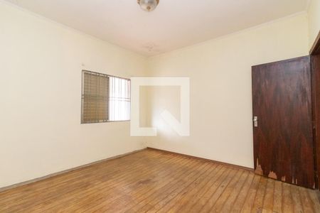 Quarto 1 de casa à venda com 4 quartos, 325m² em Vila Ré, São Paulo