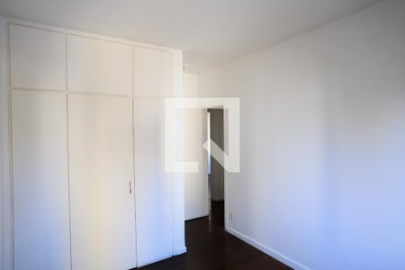 Suíte de apartamento para alugar com 3 quartos, 97m² em Lourdes, Belo Horizonte