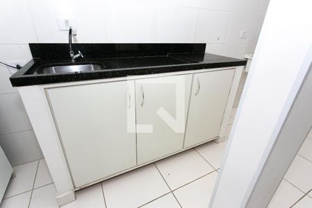 Cozinha de casa de condomínio para alugar com 1 quarto, 30m² em Belenzinho, São Paulo