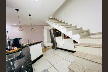 Cozinha de apartamento à venda com 2 quartos, 110m² em Jardim do Estádio, Santo André
