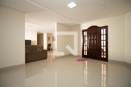 Casa à venda com 2 quartos, 350m² em Taguatinga Sul (Taguatinga) , Brasília