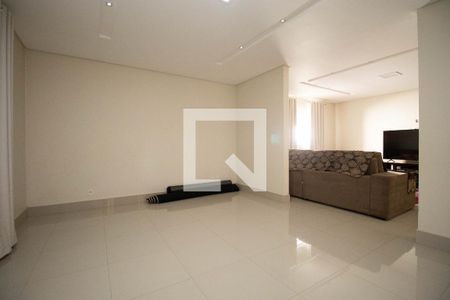 Sala 1 de casa à venda com 2 quartos, 350m² em Taguatinga Sul (Taguatinga) , Brasília