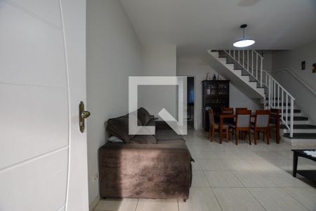 SALA de casa à venda com 3 quartos, 220m² em Jardim das Vertentes, São Paulo