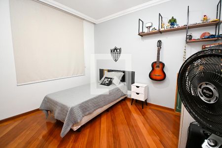 Quarto 1 de casa para alugar com 3 quartos, 361m² em São Goncalo, Contagem