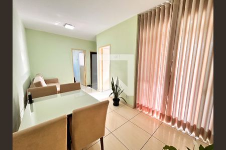 Apartamento à venda com 2 quartos, 59m² em Manacás, Belo Horizonte