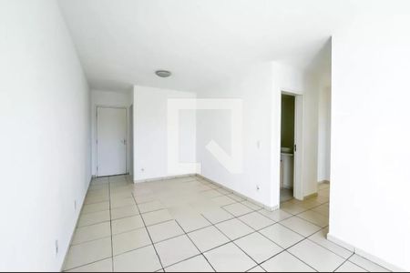 Sala de apartamento à venda com 3 quartos, 68m² em Vila Amaral, Belo Horizonte