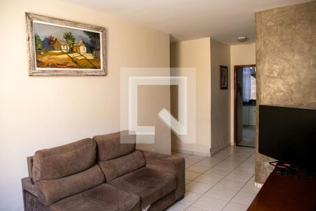 Casa à venda com 4 quartos, 240m² em Jardim Novo Mundo, Goiânia