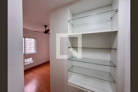 Suíte de apartamento à venda com 2 quartos, 64m² em Recreio dos Bandeirantes, Rio de Janeiro