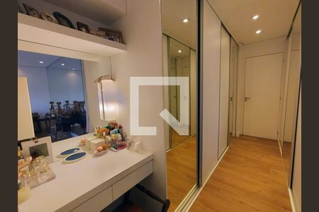 Quarto de apartamento à venda com 4 quartos, 202m² em Alphaville Empresarial, Santana de Parnaíba