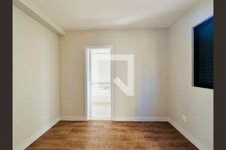 Suite 1 de apartamento à venda com 2 quartos, 60m² em Anchieta, Belo Horizonte