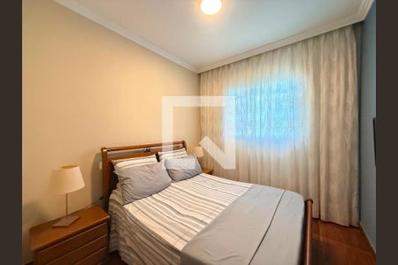 Suite  de casa à venda com 3 quartos, 300m² em Renascença, Belo Horizonte