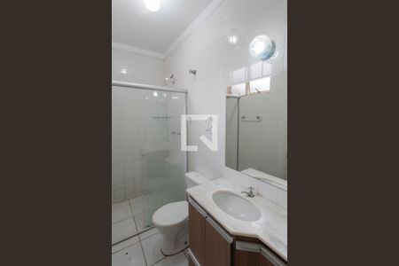 Banheiro da Suíte de casa à venda com 3 quartos, 70m² em Residencial São José, Campinas