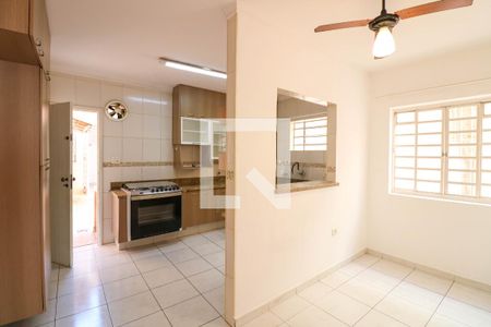 Cozinha / Sala de Jantar de casa à venda com 3 quartos, 180m² em Granja Julieta, São Paulo
